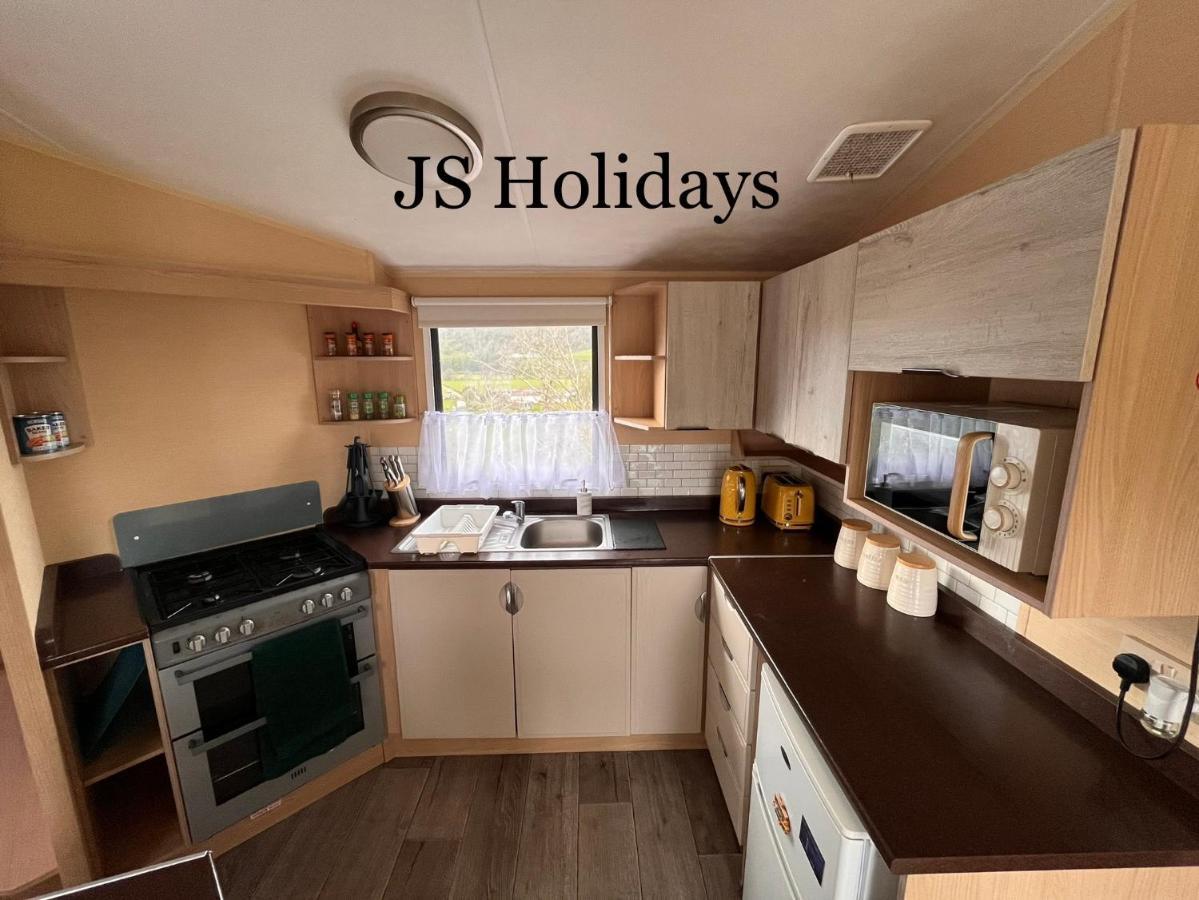 Js Holidays The Westmorland Lagganhouse Apartment Ballantrae Bagian luar foto