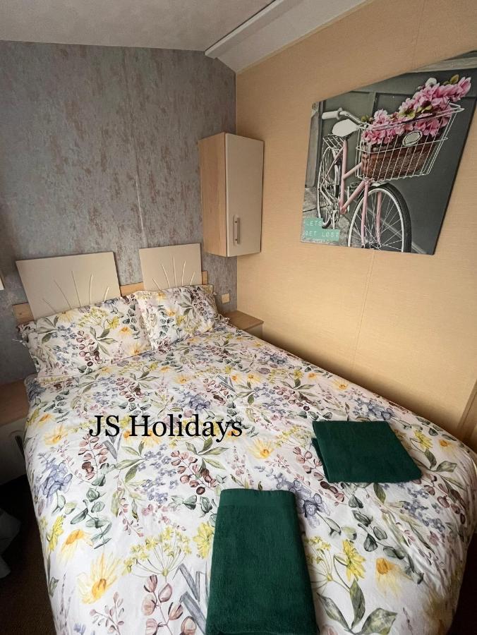 Js Holidays The Westmorland Lagganhouse Apartment Ballantrae Bagian luar foto