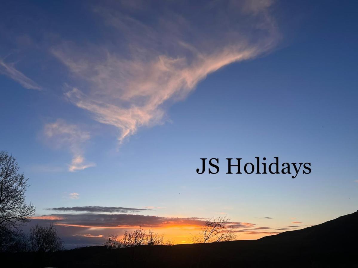 Js Holidays The Westmorland Lagganhouse Apartment Ballantrae Bagian luar foto